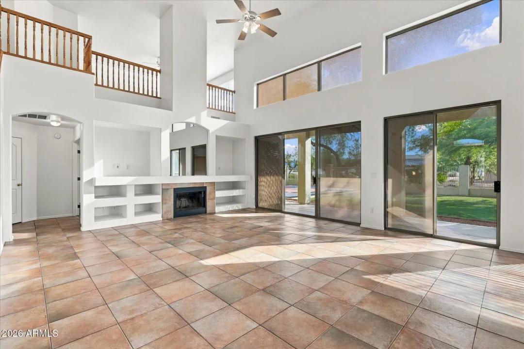 Real Estate Picture 19