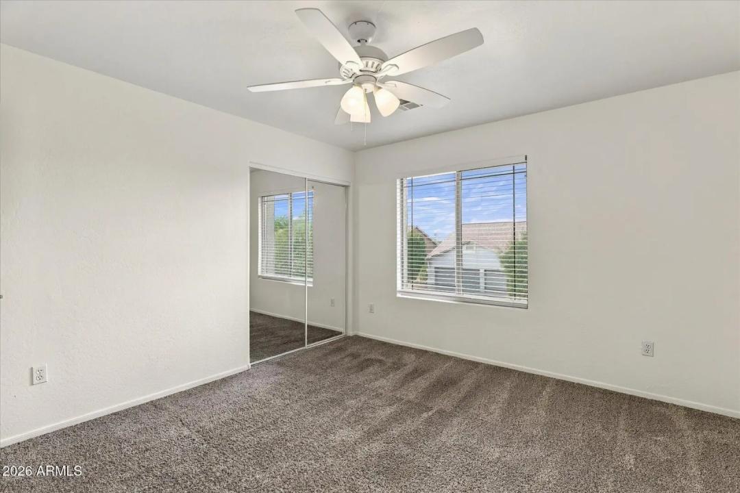 Real Estate Picture 39