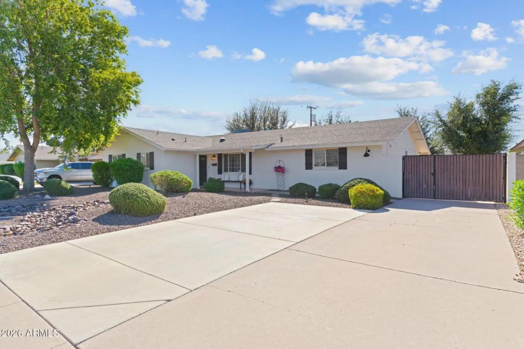 Real Estate Picture 1