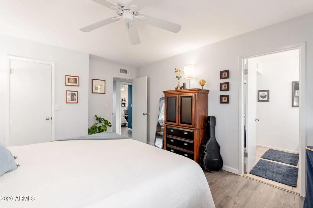 Real Estate Picture 21
