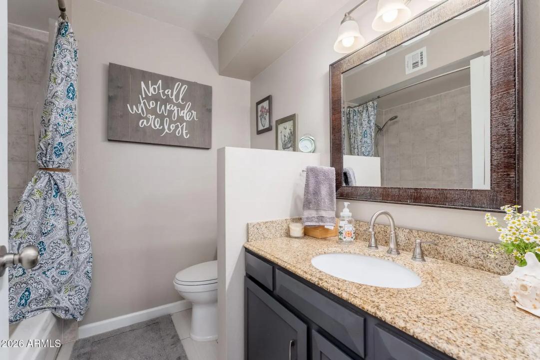 Real Estate Picture 29