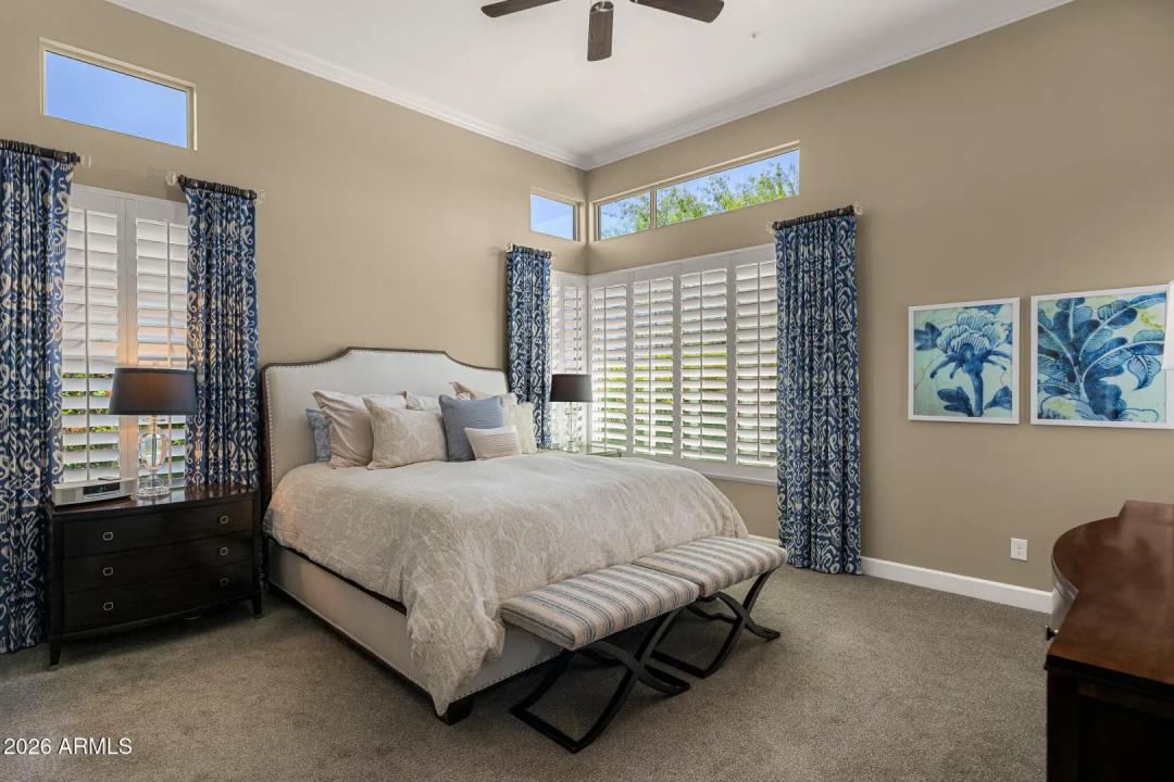 Real Estate Picture 10