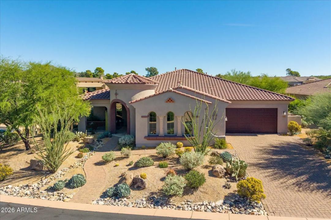 Real Estate Picture 2