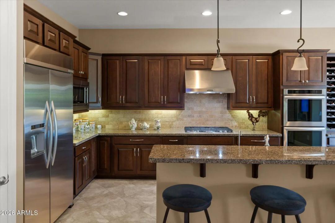 Real Estate Picture 22