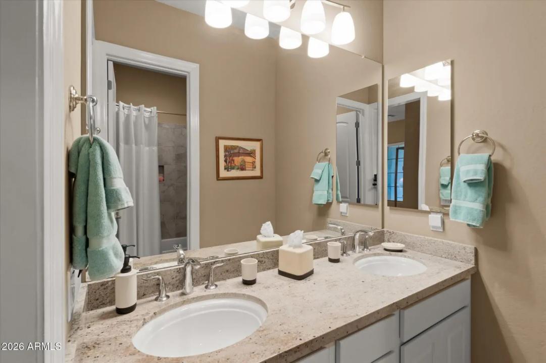 Real Estate Picture 46