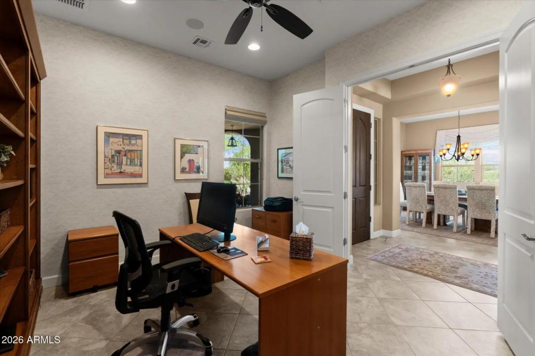 Real Estate Picture 34