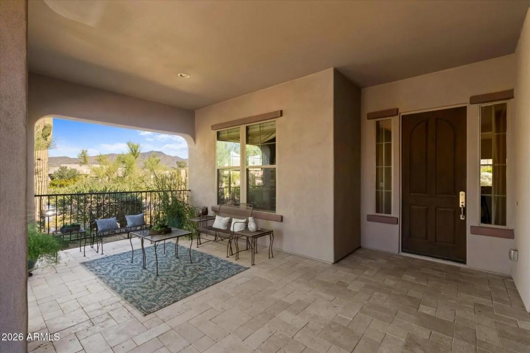 Real Estate Picture 10