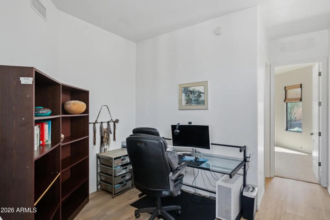 Real Estate Picture 13