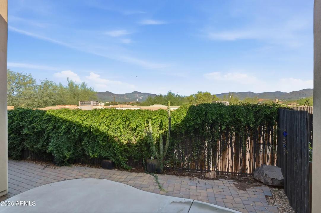 Real Estate Picture 20