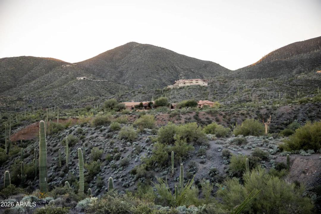 Real Estate Picture 23