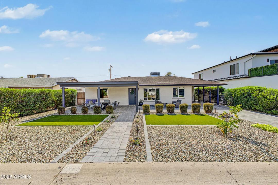 Real Estate Picture 1