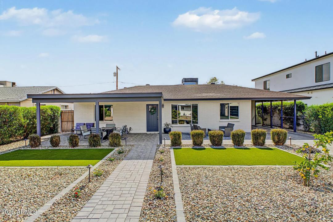Real Estate Picture 2