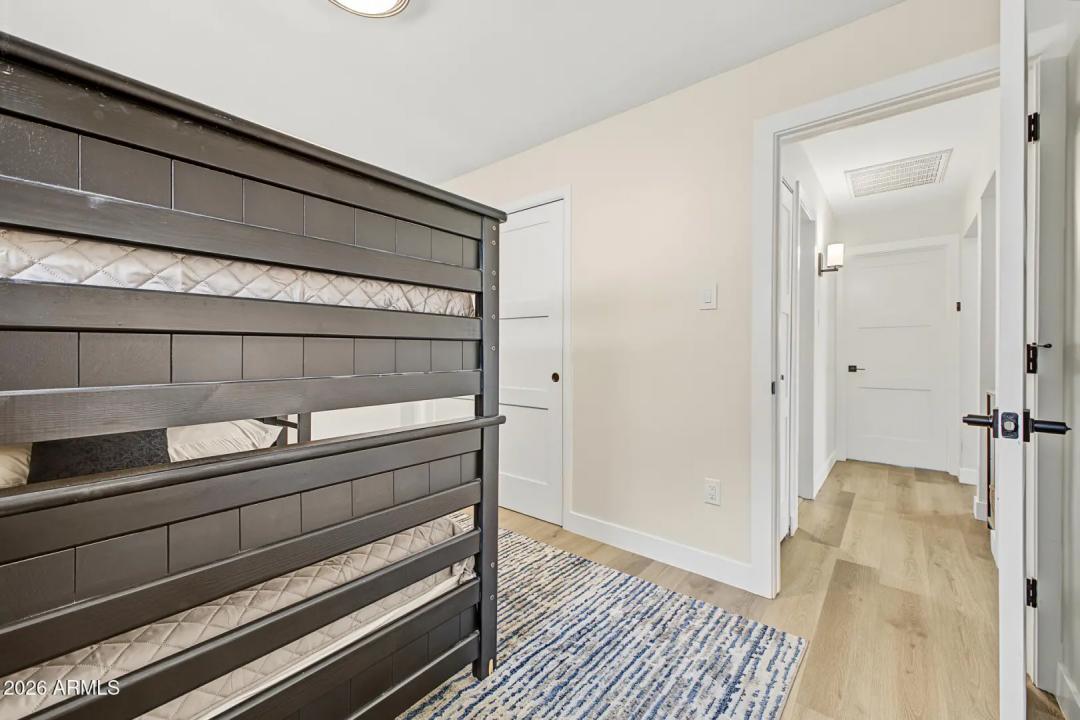 Real Estate Picture 35