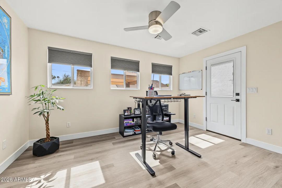 Real Estate Picture 37