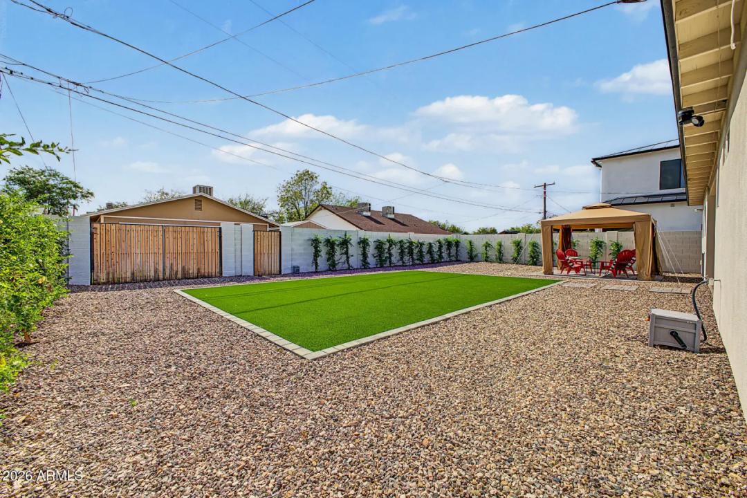 Real Estate Picture 42
