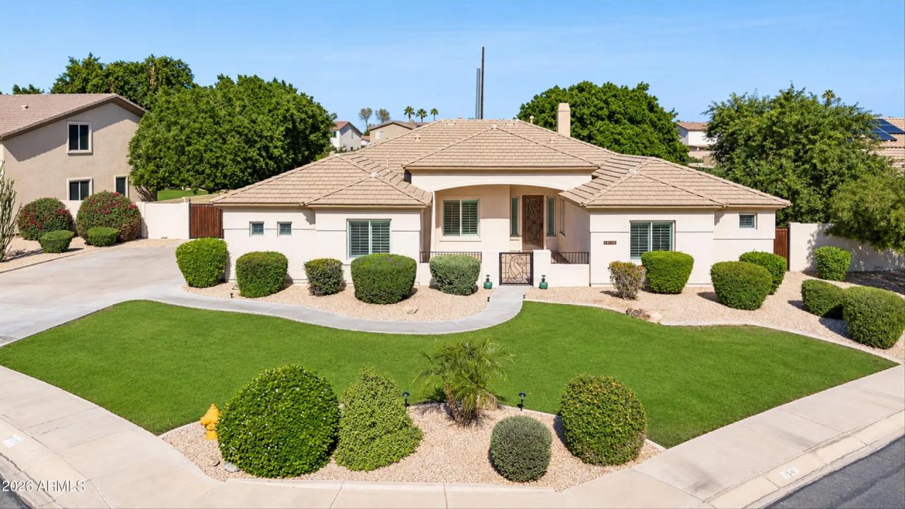Real Estate Picture 1