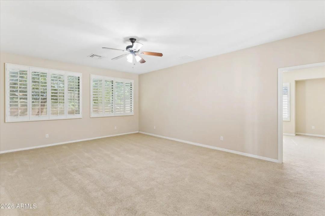 Real Estate Picture 11