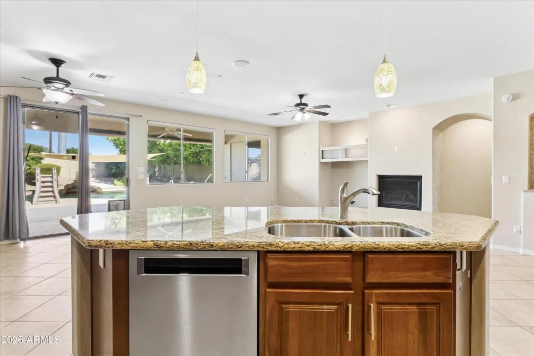 Real Estate Picture 21