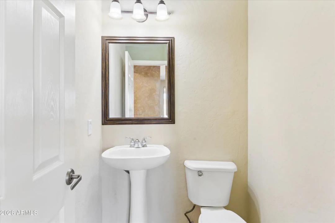 Real Estate Picture 43