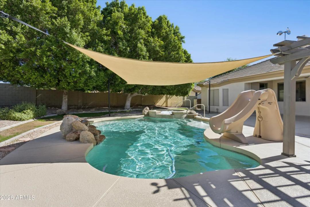Real Estate Picture 52