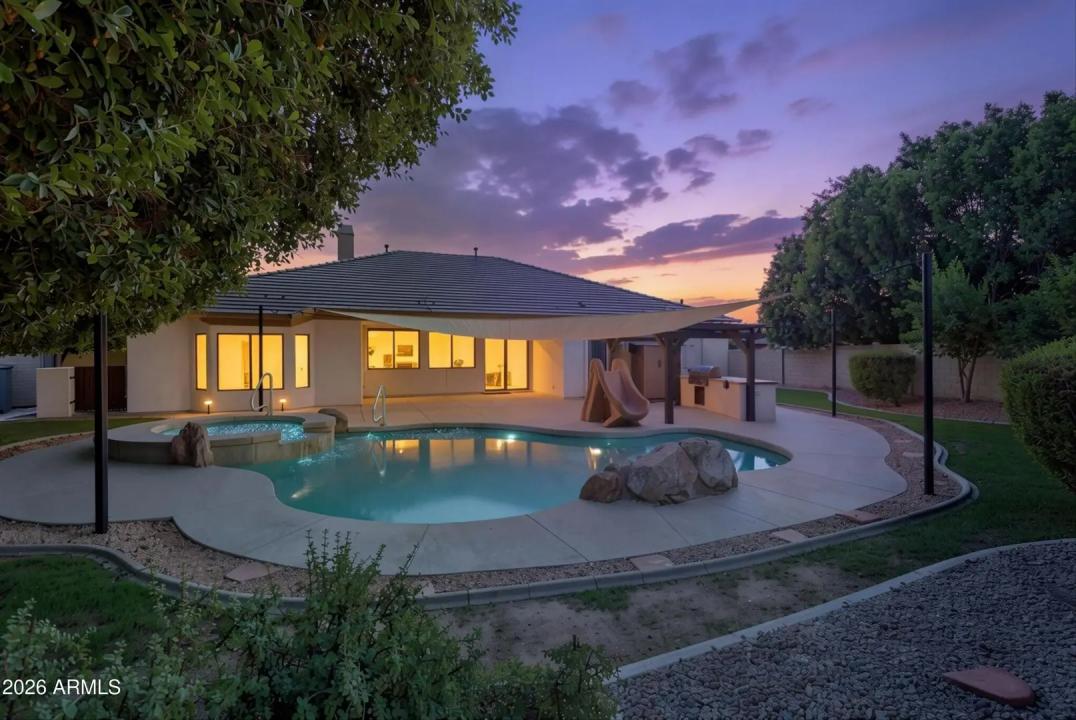 Real Estate Picture 65