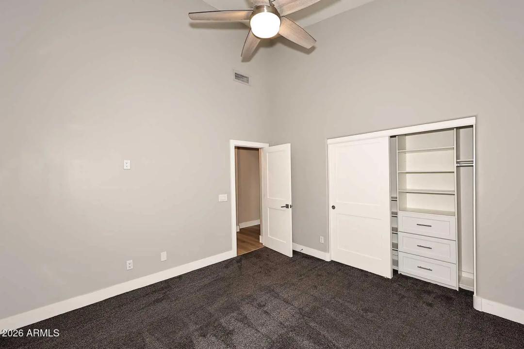 Real Estate Picture 35