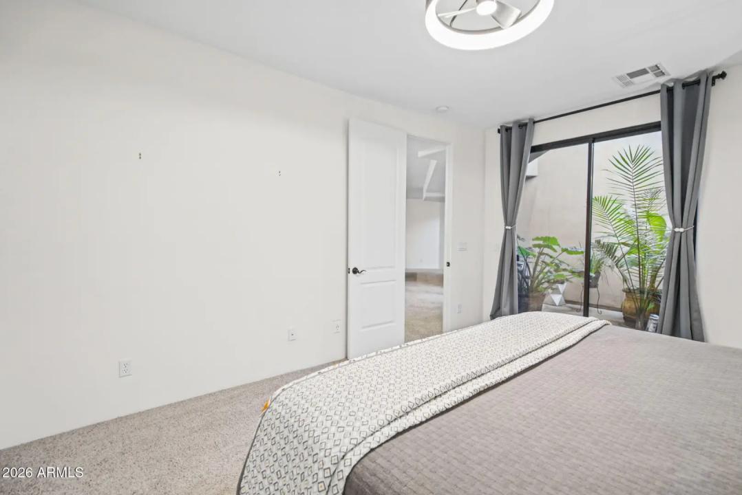 Real Estate Picture 37