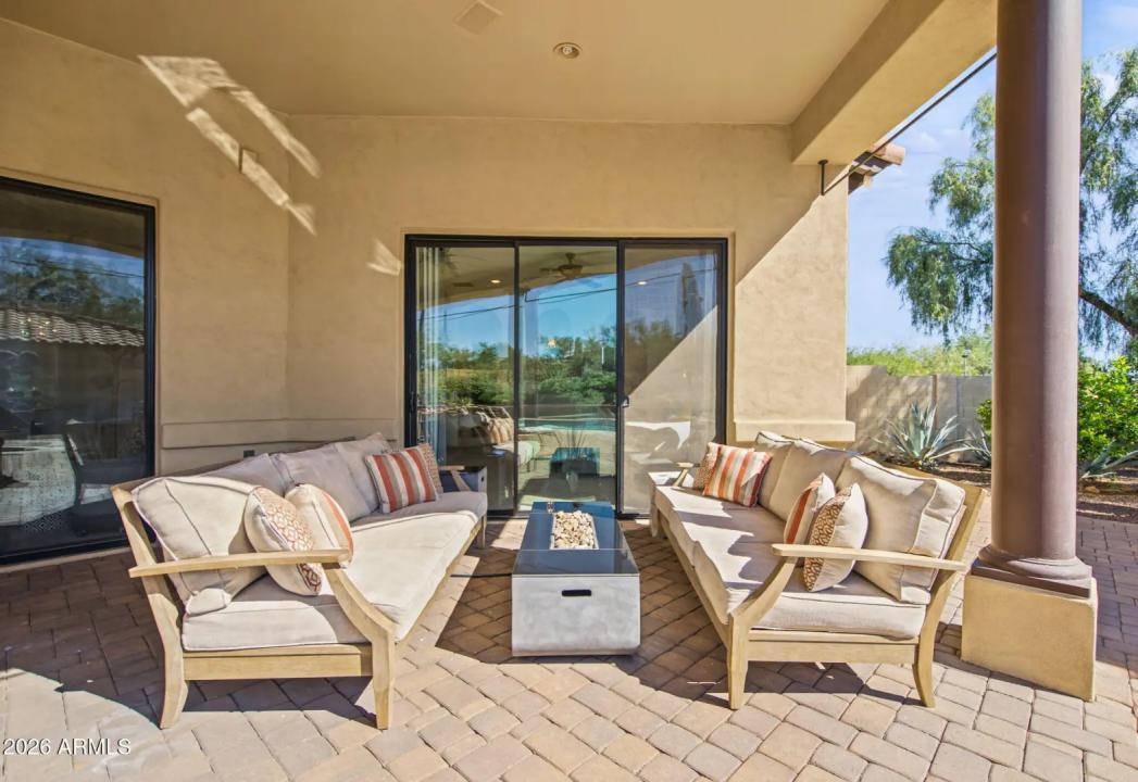 Real Estate Picture 42