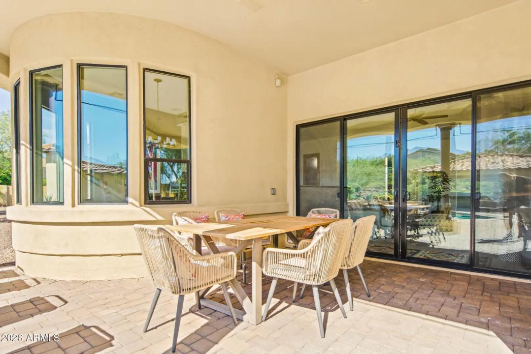 Real Estate Picture 43