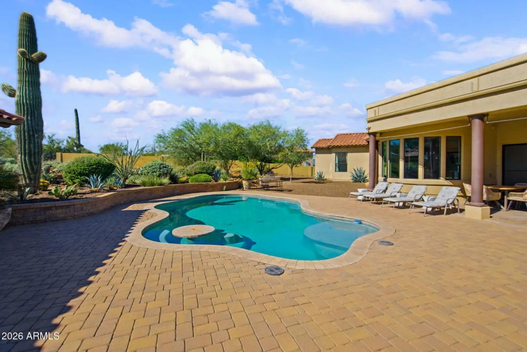 Real Estate Picture 48