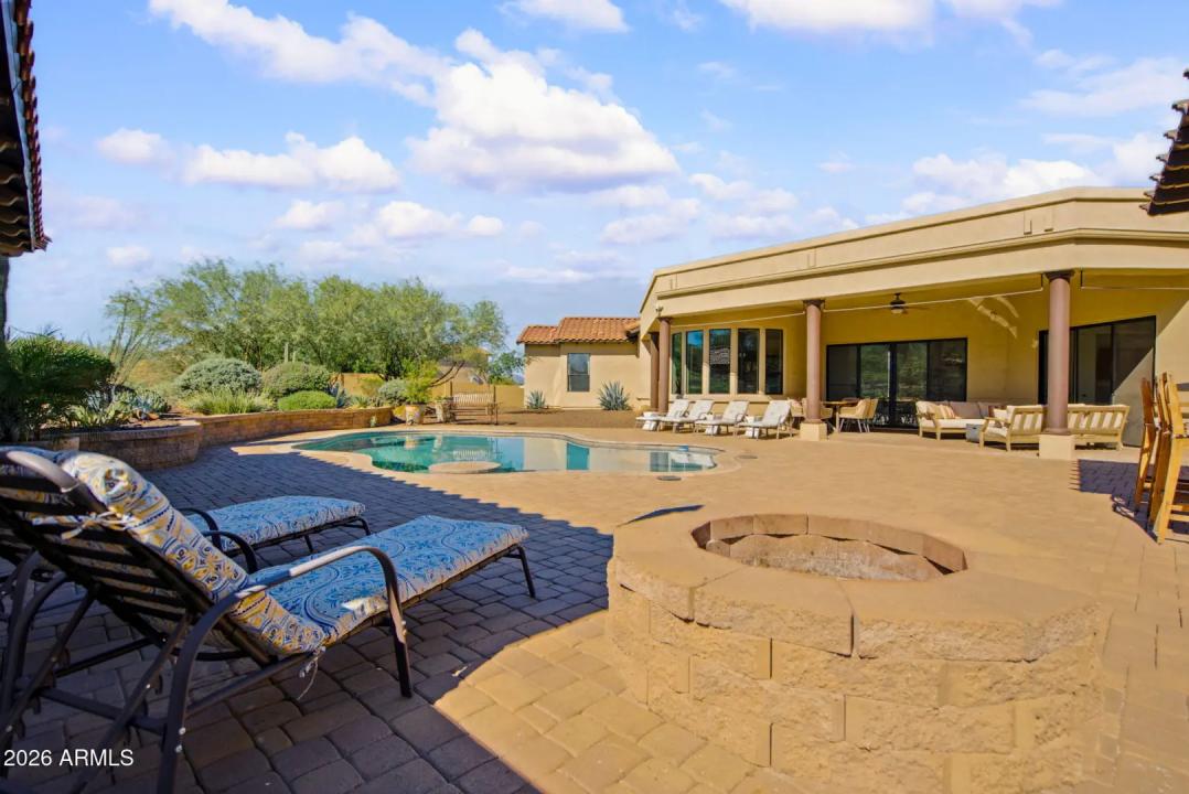 Real Estate Picture 52