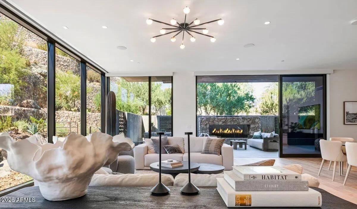 Real Estate Picture 1
