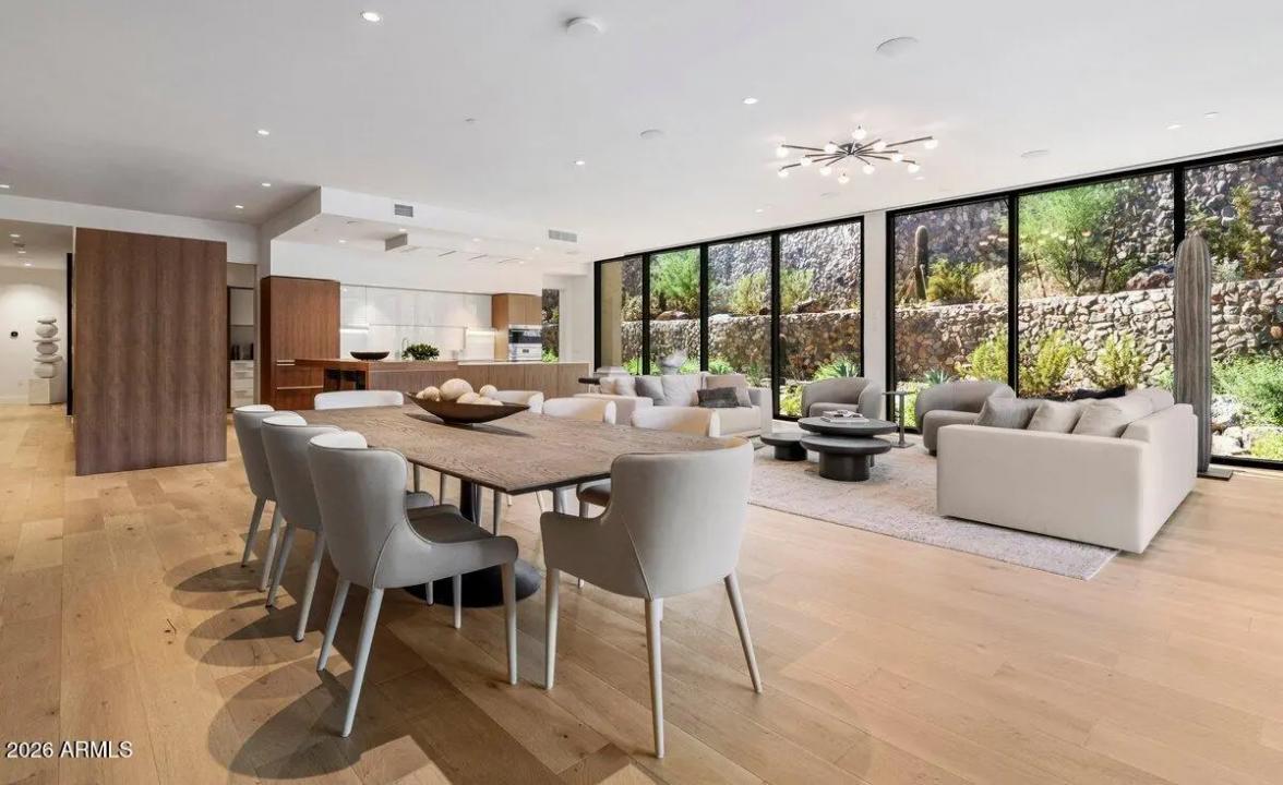 Real Estate Picture 2