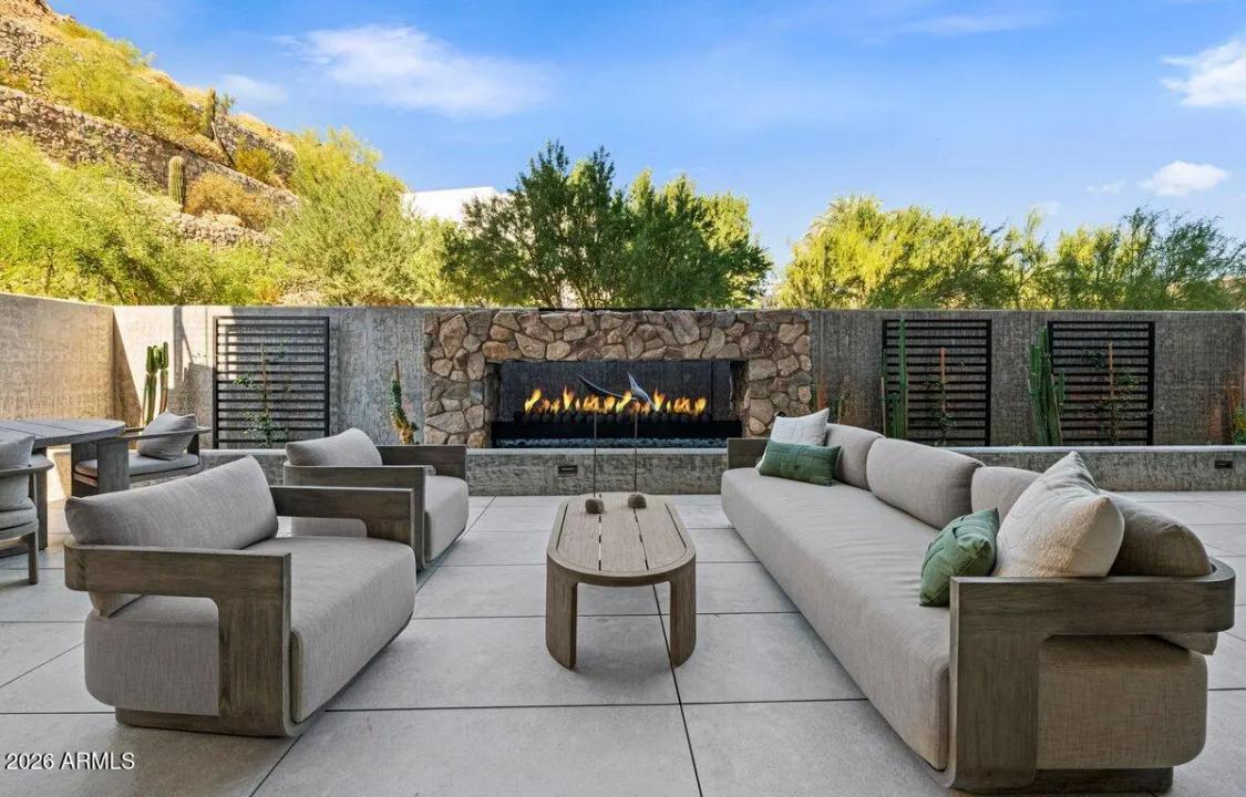 Real Estate Picture 20