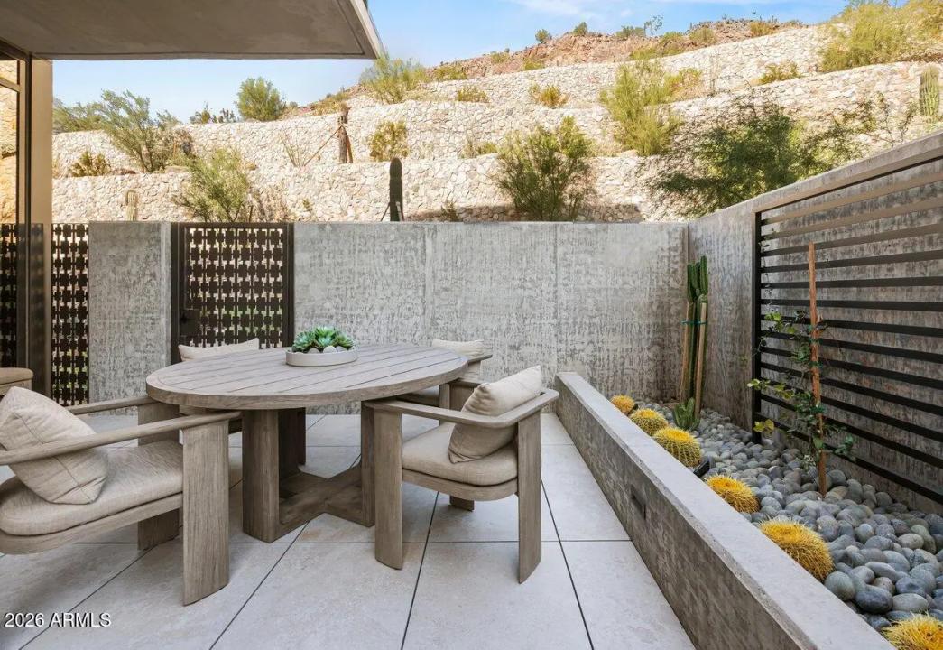 Real Estate Picture 29