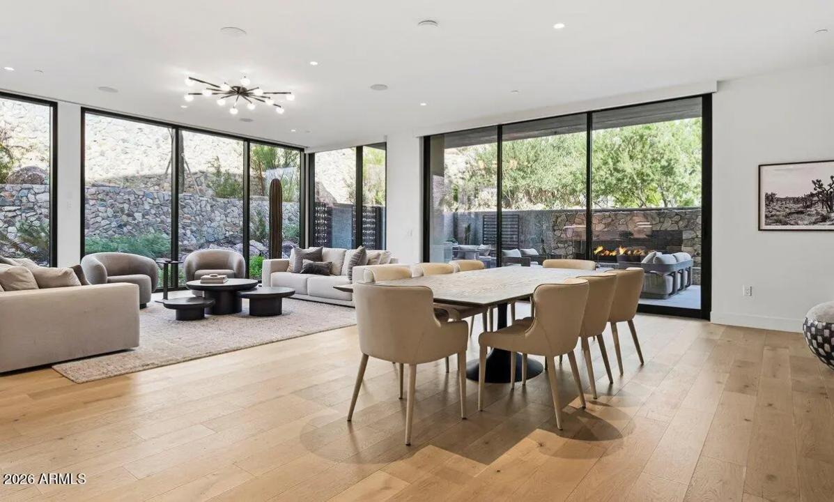 Real Estate Picture 30