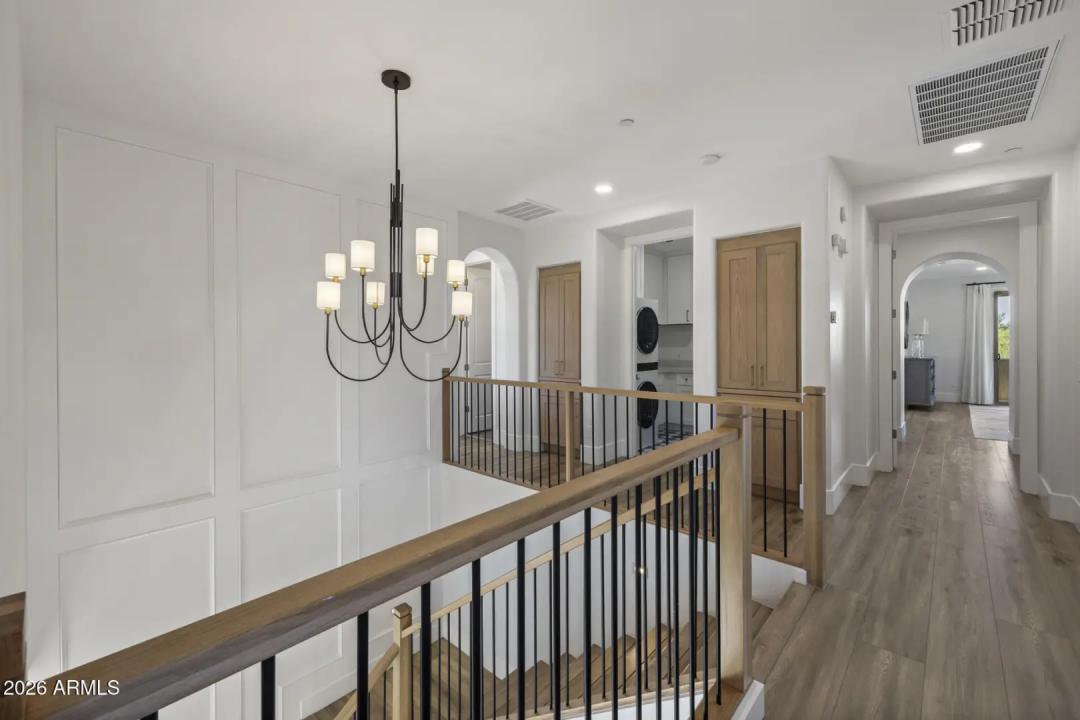 Real Estate Picture 34