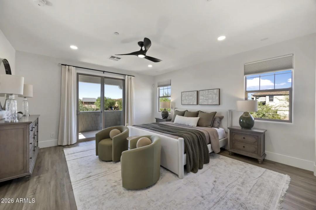 Real Estate Picture 22