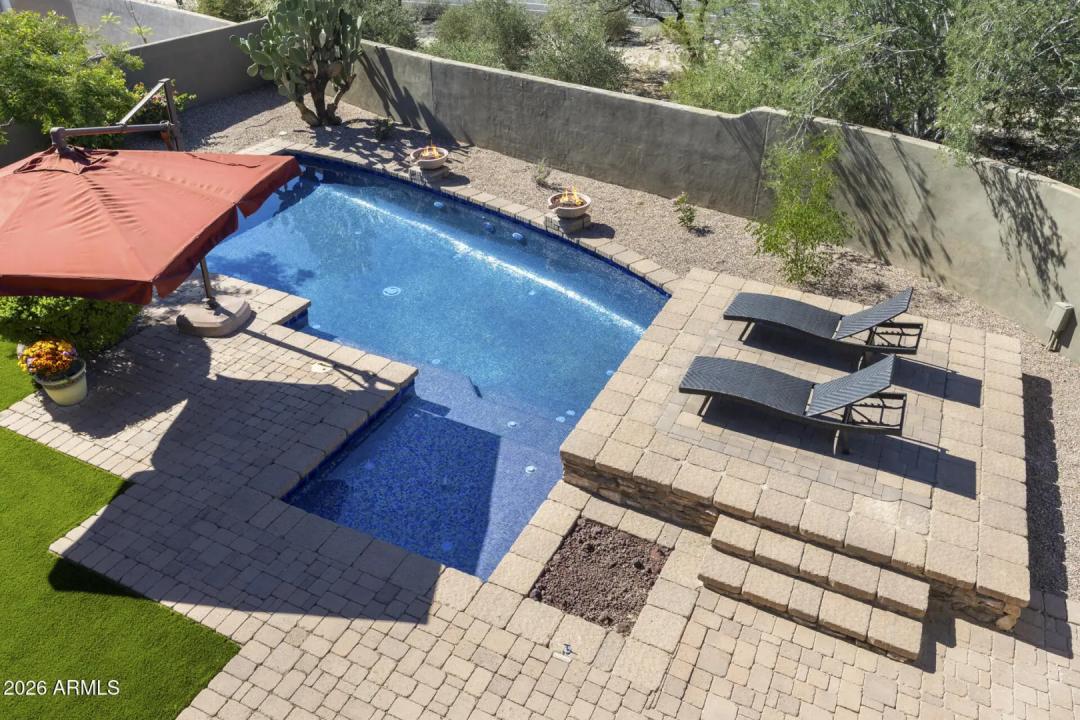 Real Estate Picture 28