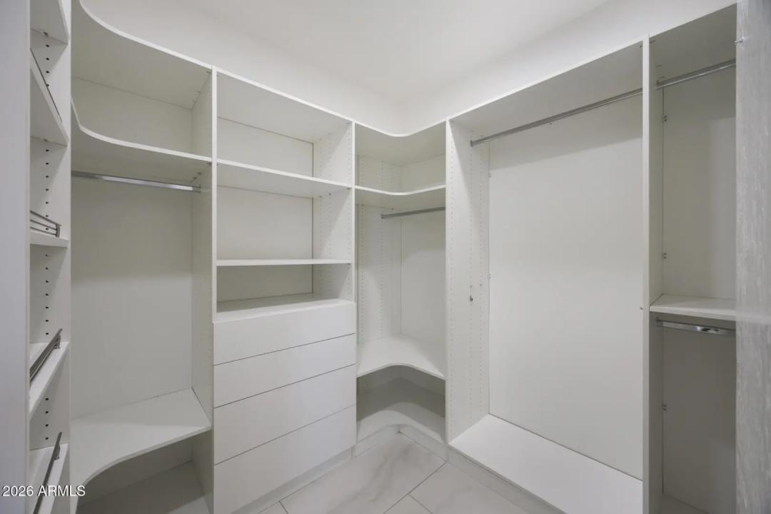 Real Estate Picture 27