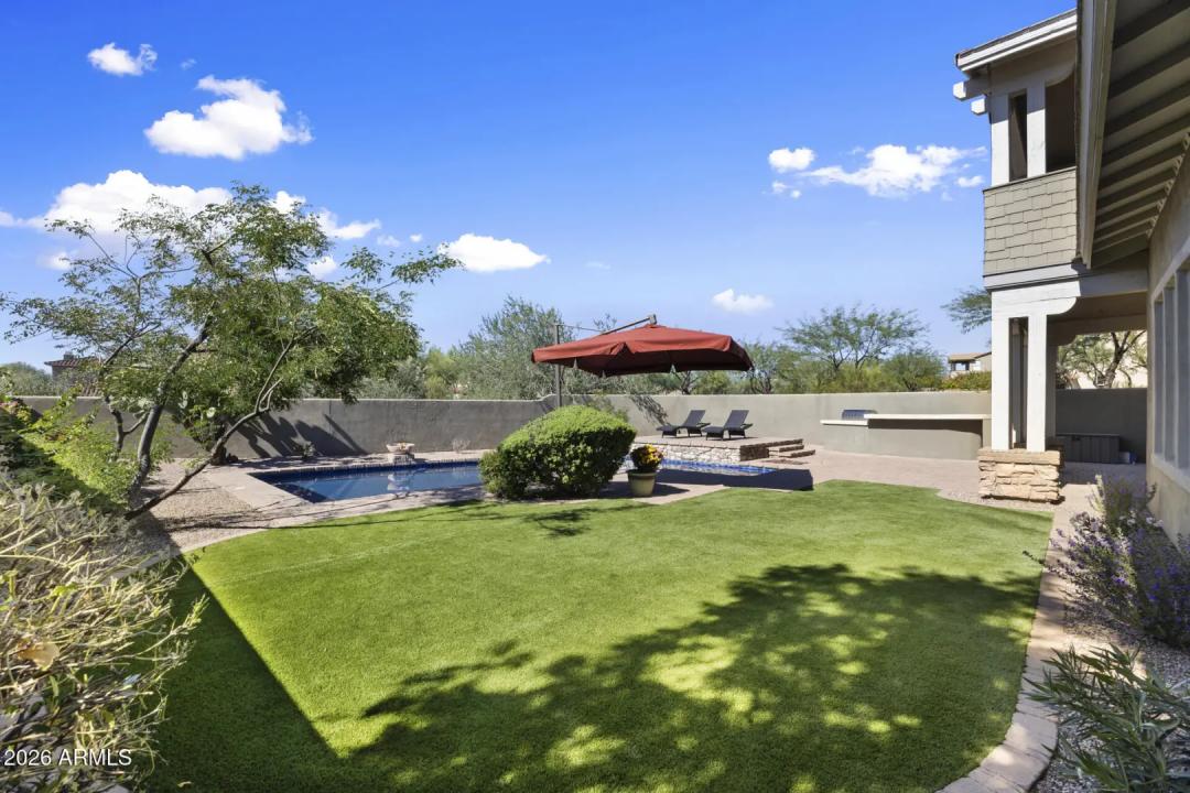 Real Estate Picture 29