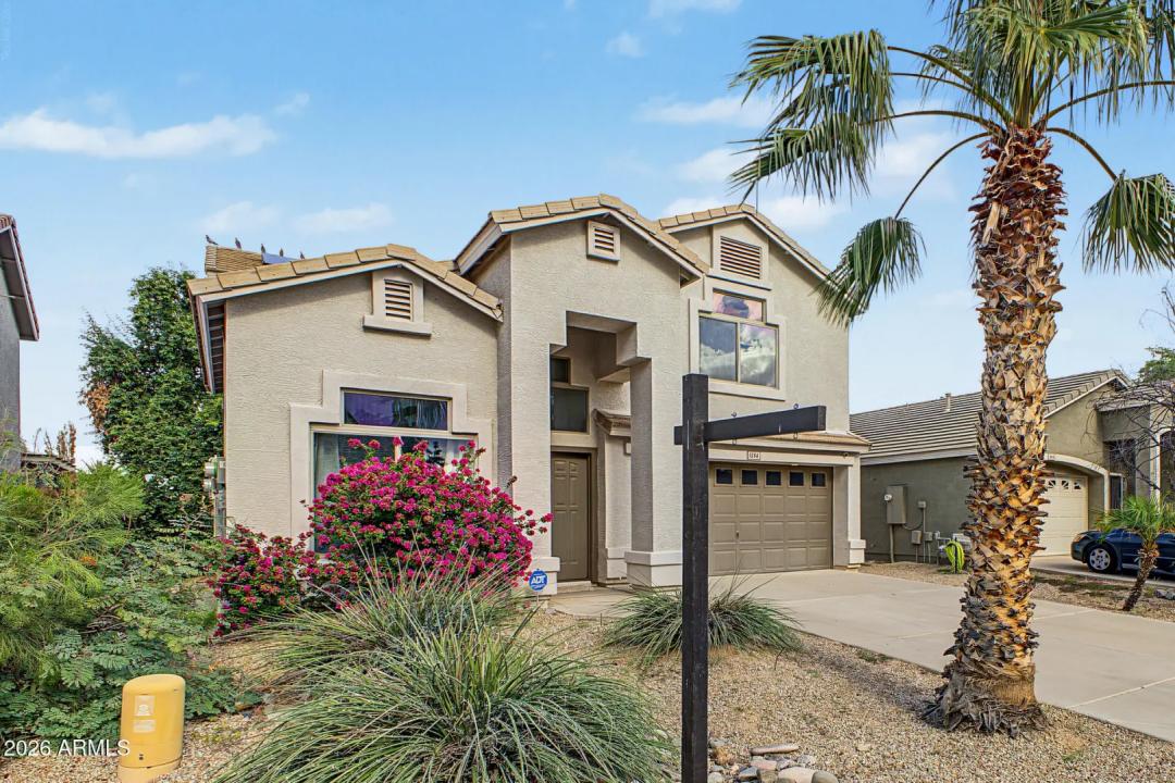 Real Estate Picture 4