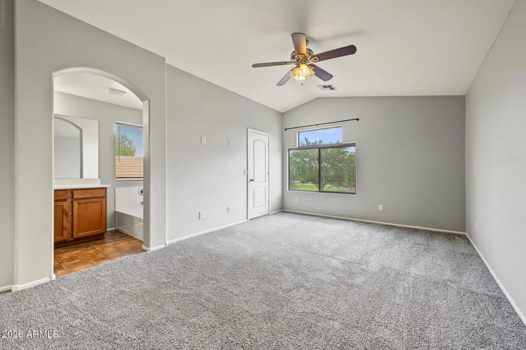 Real Estate Picture 23