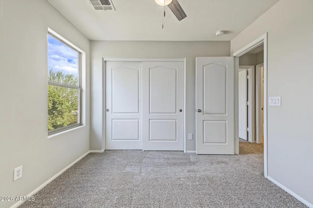 Real Estate Picture 29