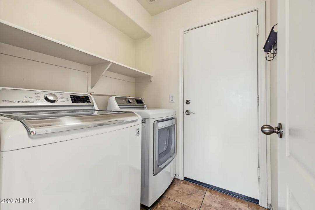 Real Estate Picture 35