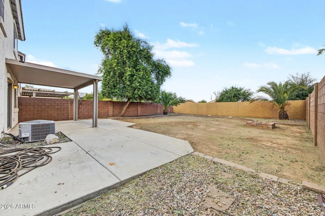Real Estate Picture 38