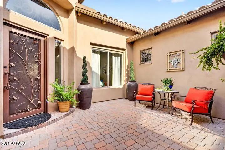 Real Estate Picture 6