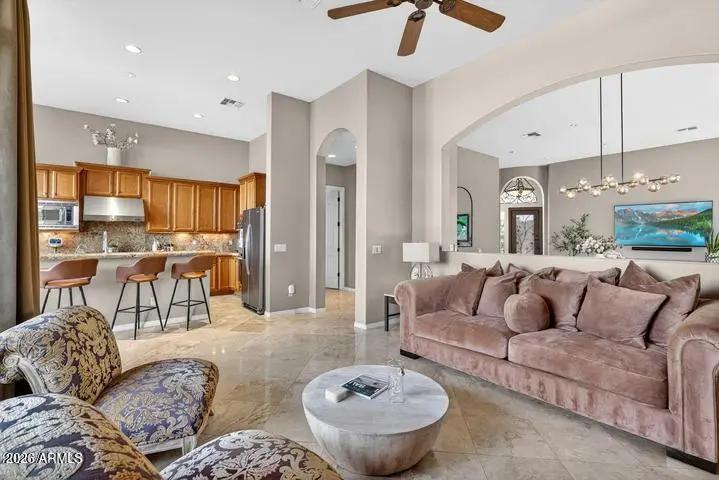 Real Estate Picture 16