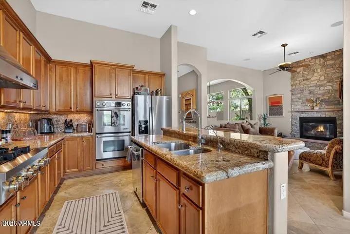 Real Estate Picture 20