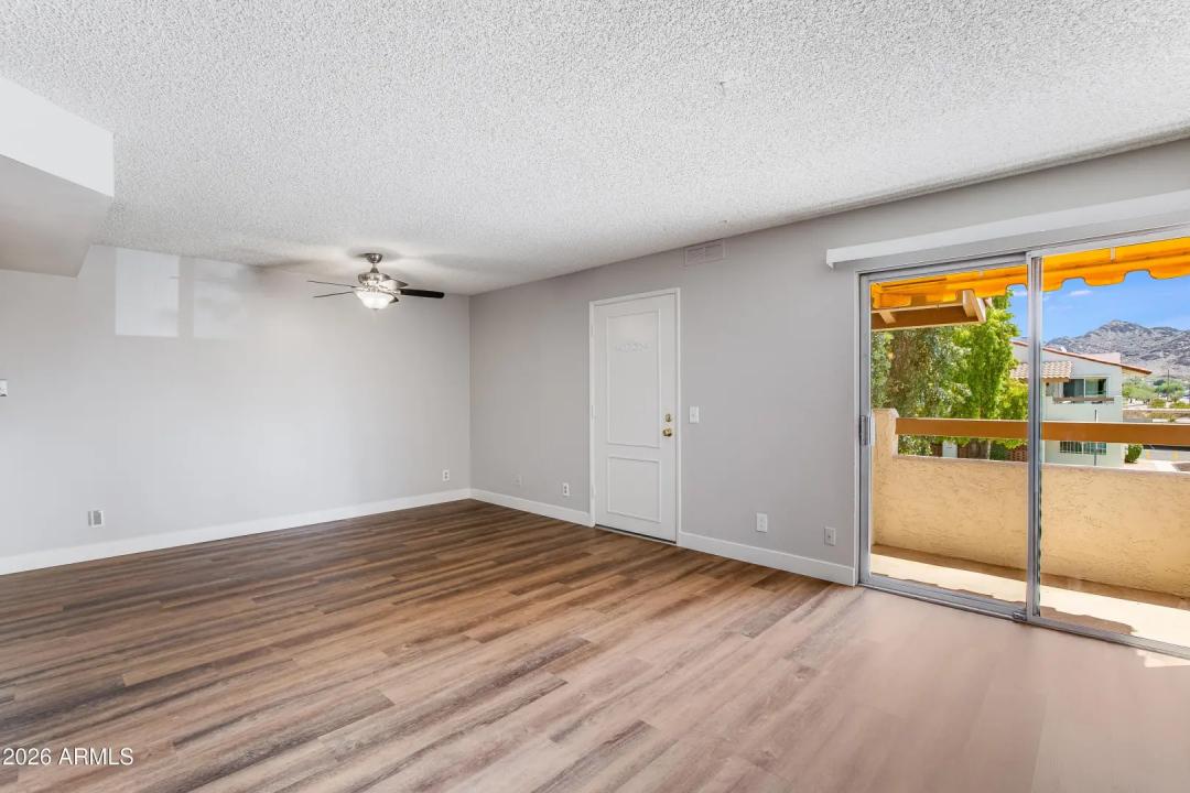 Real Estate Picture 20